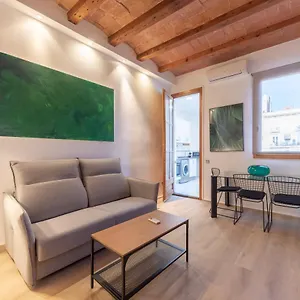 Apartment Centric Gracia 